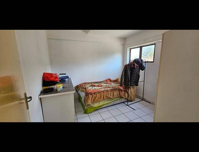2 BEDROOM PROPERTY TO RENT IN CRAIGIEBURN